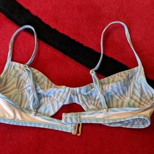 l*space Intimates & Sleepwear - L*Space swim suit top l*space Intimates & Sleepwear - L*Space swim suit top